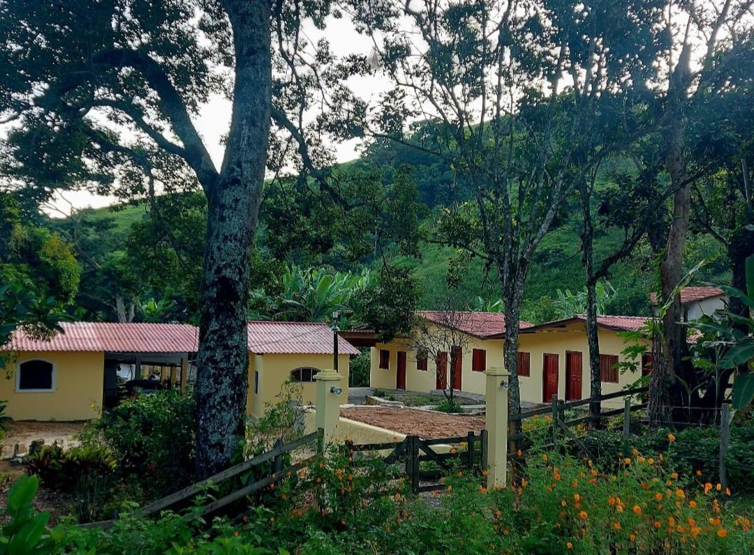 Pousada Sitio Monte Sinai São José do Barreiro Esterno foto